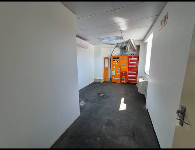 764M² OFFICE TO LET IN MORNINGSIDE